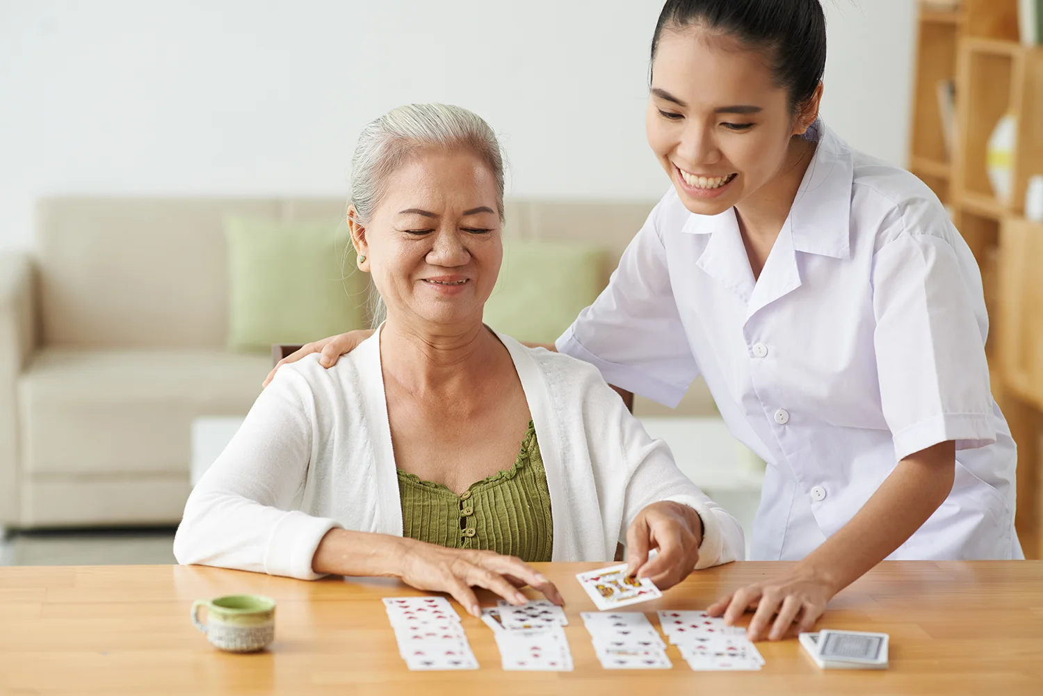 ANGELS SENIOR LIVING AT PALMA CEIA - Photo 2
